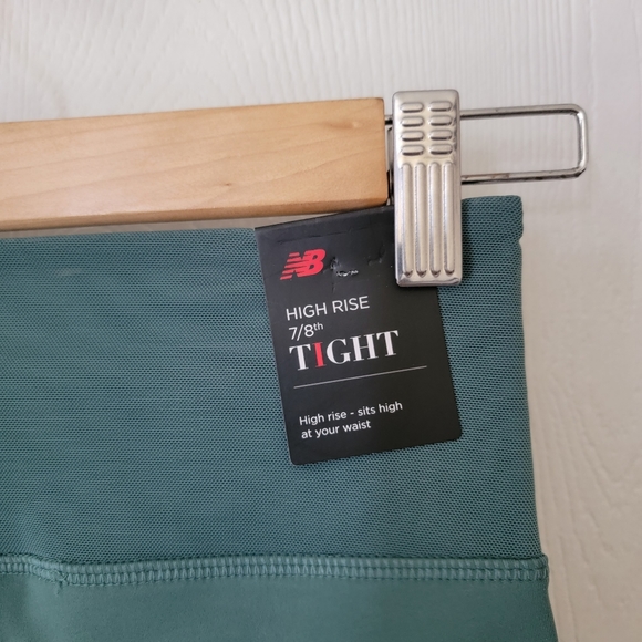 New Balance High Rise 7/8 Tight - Picture 6 of 9